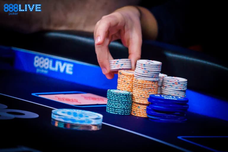 Come è cambiato il poker negli ultimi 5 anni - Strategie nel preflop