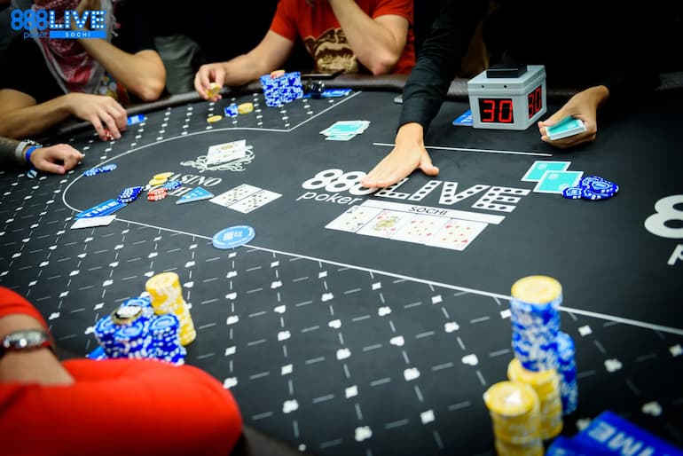 Cash game contro tornei di poker – Le blind